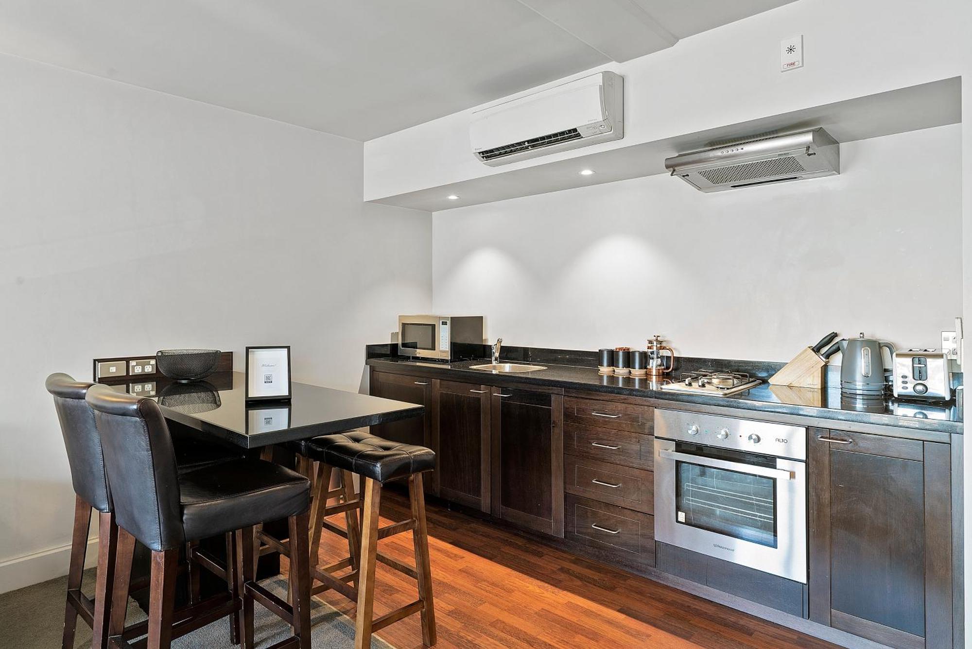 קווינסטאון Lakeside Living - Modern 2-Bedroom Apartment מראה חיצוני תמונה